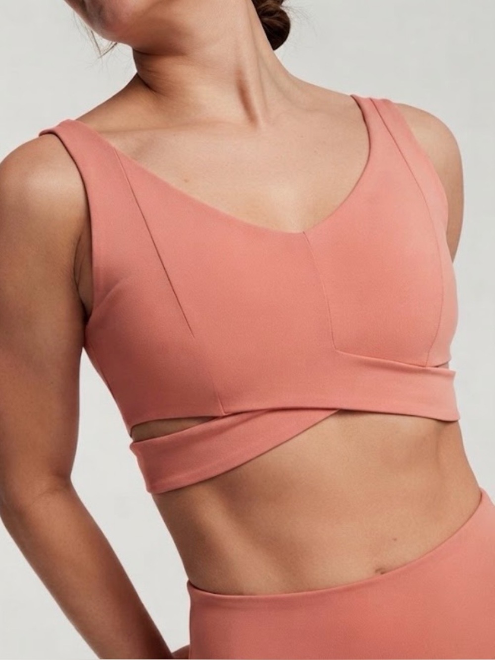 Wrap-Underband V-Neck Sports Bra in Dusty Peach